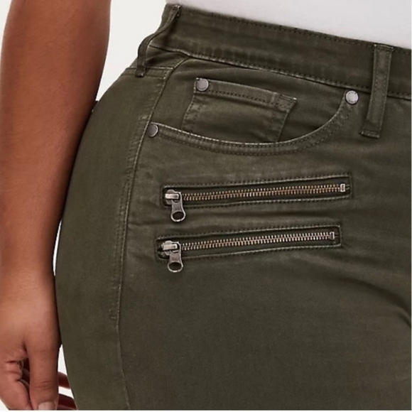 Torrid Sky High Skinny Jeans Size 24XS NWT - Picture 2 of 8